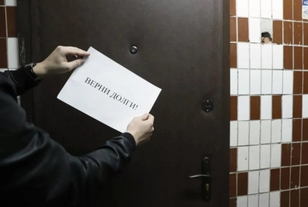 В Беларуси 19-летняя девушка взяла для младшей подруги кредит, а та не стала его выплачивать. Чем все закончилось? В Беларуси 19-летняя девушка взяла для младшей подруги кредит, а та не стала его выплачивать. Чем все закончилось?