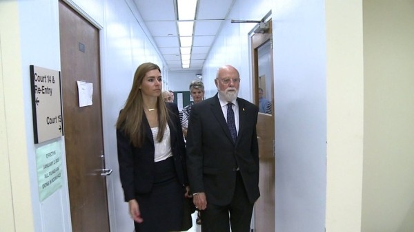 Врач годами подменял донорскую сперму своей — теперь у него больше 90 детей. История шокирующего эксперимента Врач годами подменял донорскую сперму своей — теперь у него больше 90 детей. История шокирующего эксперимента