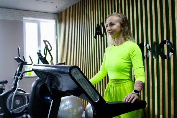 Массаж, тейпирование, фитнес, йога, работа со сколиозом и многое другое. В «AVOSTUDIO» на Варшавском шоссе в Бресте люди становятся красивее, здоровее и увереннее в себе Массаж, тейпирование, фитнес, йога, работа со сколиозом и многое другое. В «AVOSTUDIO» на Варшавском шоссе в Бресте люди становятся красивее, здоровее и увереннее в себе