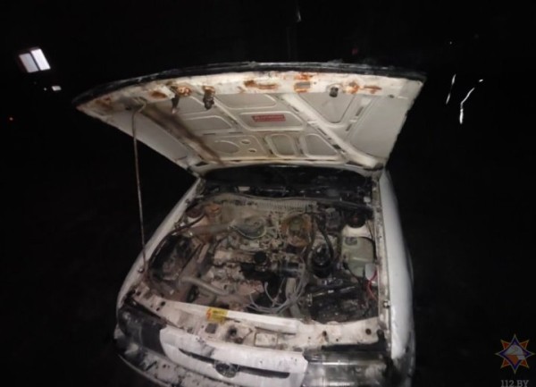 Мужчина, которого жена спасла из горящего автомобиля в Кобринском районе, скончался в реанимации