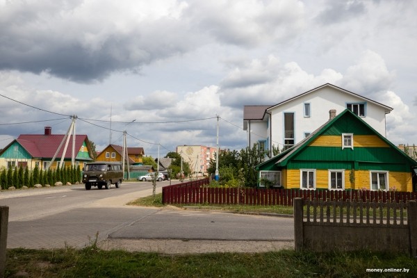 «Сосед-атомщик получил 7000 рублей». Чем живет Островец, который обогнал Минск по средней зарплате