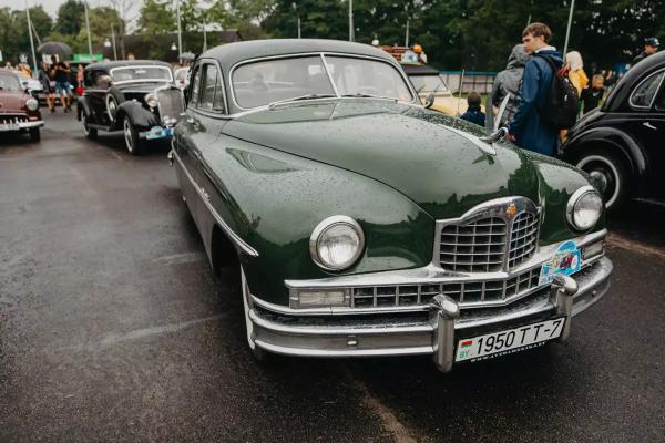 В Беларуси на продажу выставлен Packard 1950 года выпуска В Беларуси на продажу выставлен Packard 1950 года выпуска