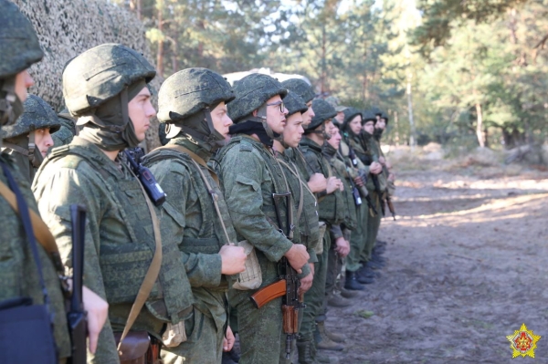 На полигоне «Брестский» проходит тактическое учение с одним из подразделений 115-го зенитного ракетного полка На полигоне «Брестский» проходит тактическое учение с одним из подразделений 115-го зенитного ракетного полка