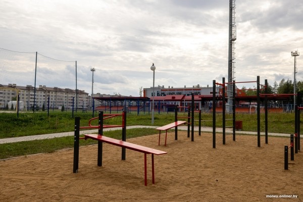 «Сосед-атомщик получил 7000 рублей». Чем живет Островец, который обогнал Минск по средней зарплате