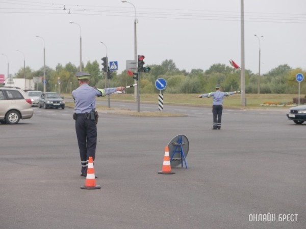 В Бресте временно закроют движение по ул. Октябрьской Революции
