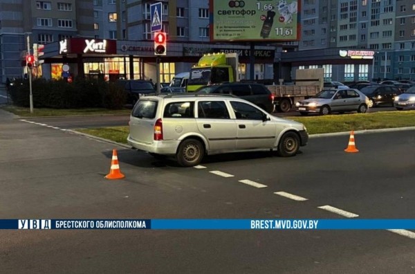 В Пинске сбили 12-летнего велосипедиста В Пинске сбили 12-летнего велосипедиста