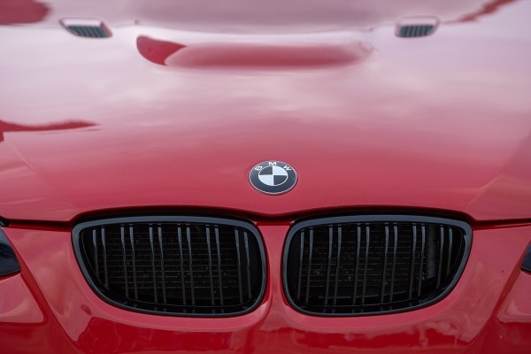 «Крутой подарок на ДР»: девушка из Гродно рассказала о своей BMW