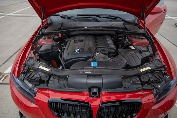 «Крутой подарок на ДР»: девушка из Гродно рассказала о своей BMW