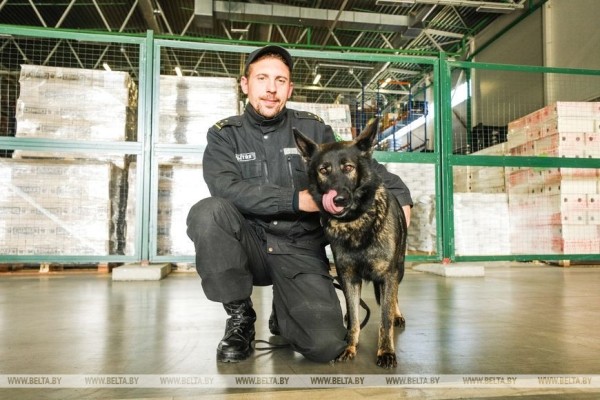Для посещения нужен пропуск. Дети сотрудников Брестской таможни побывали на работе у своих родителей