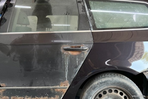 Парень реанимировал автомобильный «труп». На восстановление Passat B6 ушло $1300