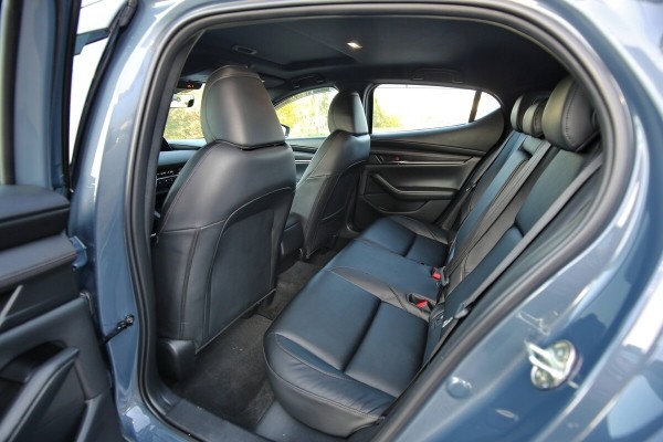 Тачка из США. Белорус восстановил полноприводный хетчбэк Mazda 3 — сколько стоил ремонт? Тачка из США. Белорус восстановил полноприводный хетчбэк Mazda 3 — сколько стоил ремонт?