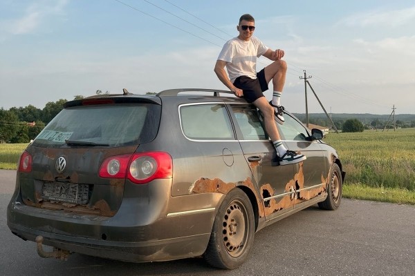 Парень реанимировал автомобильный «труп». На восстановление Passat B6 ушло $1300