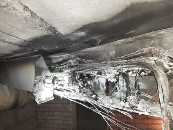 Пожар в СШ №16 в Бресте. Вот что горело