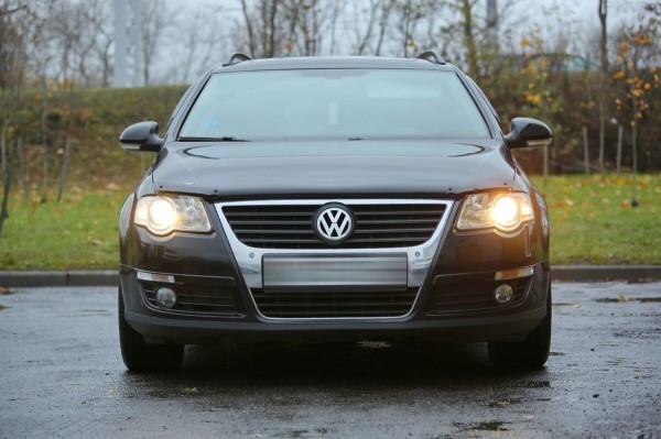Белорус купил бензиновый VW Passat (B6) за $6 800. Проверили, стоил ли он своих денег