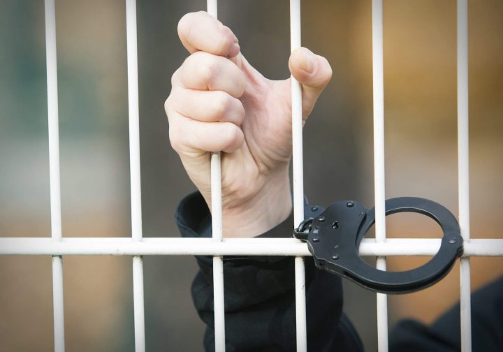 Житель Брестской области в три удара сломал матери голеностопный сустав Житель Брестской области в три удара сломал матери голеностопный сустав