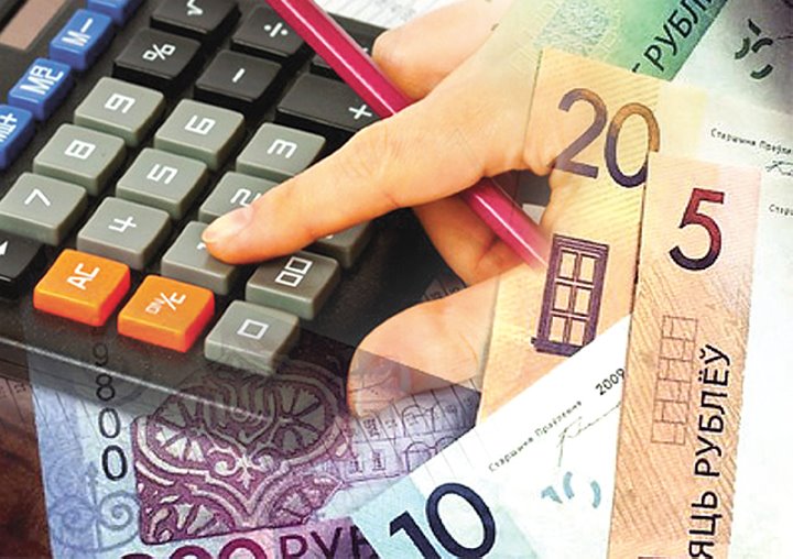 Разбогатела на 150 тысяч рублей. В Беларуси главбух 9 лет начисляла себе дополнительные выплаты