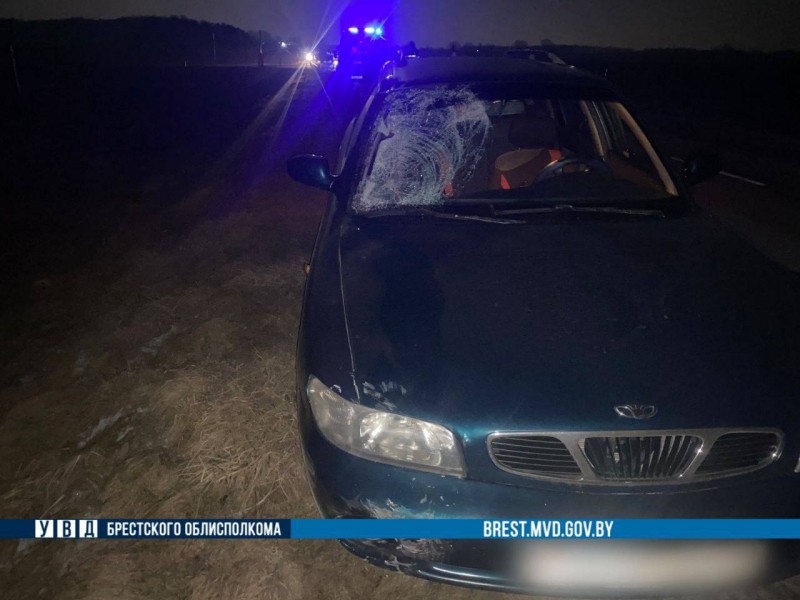 В Кобринском районе погиб велосипедист — его сбил автомобиль В Кобринском районе погиб велосипедист — его сбил автомобиль