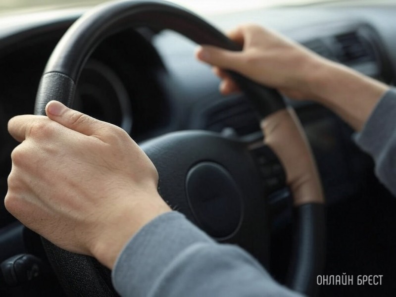 В Беларуси пьяный водитель сбил свою мать и не заметил