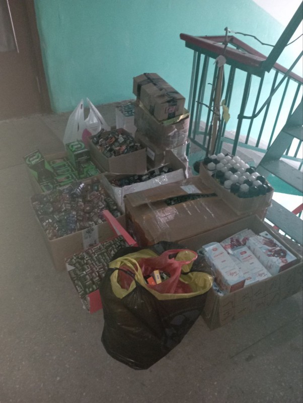 Белорус продавал вейпы детям. На какую сумму изъят товар? Белорус продавал вейпы детям. На какую сумму изъят товар?