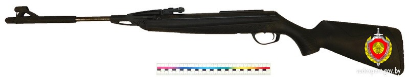 В Лунинецком районе мужчина случайно выстрелил себе в руку