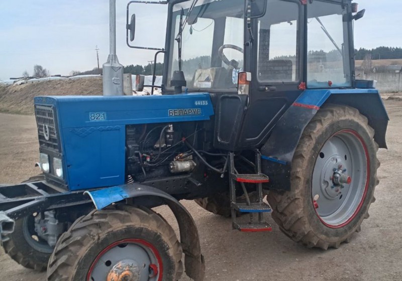 В Брестской области водитель трактора похитил 380 литров топлива: возбуждено уголовное дело В Брестской области водитель трактора похитил 380 литров топлива: возбуждено уголовное дело