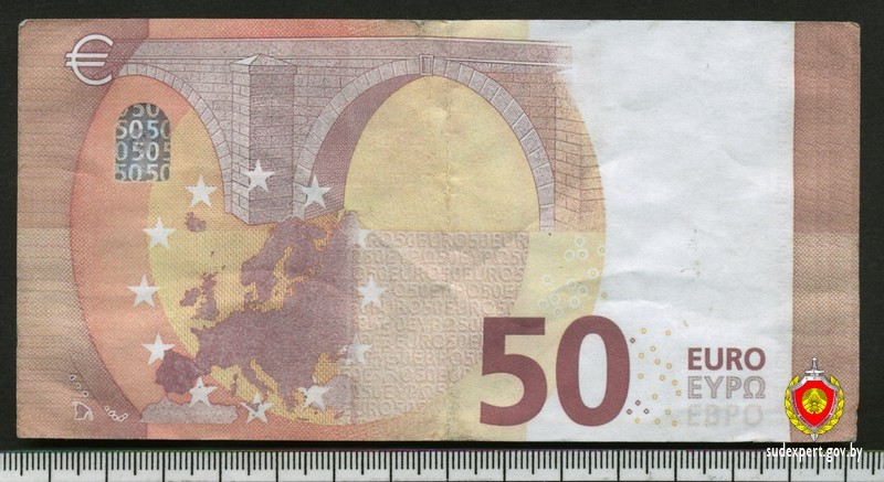 Покупка валюты у незнакомца обернулась уголовным делом. Что произошло