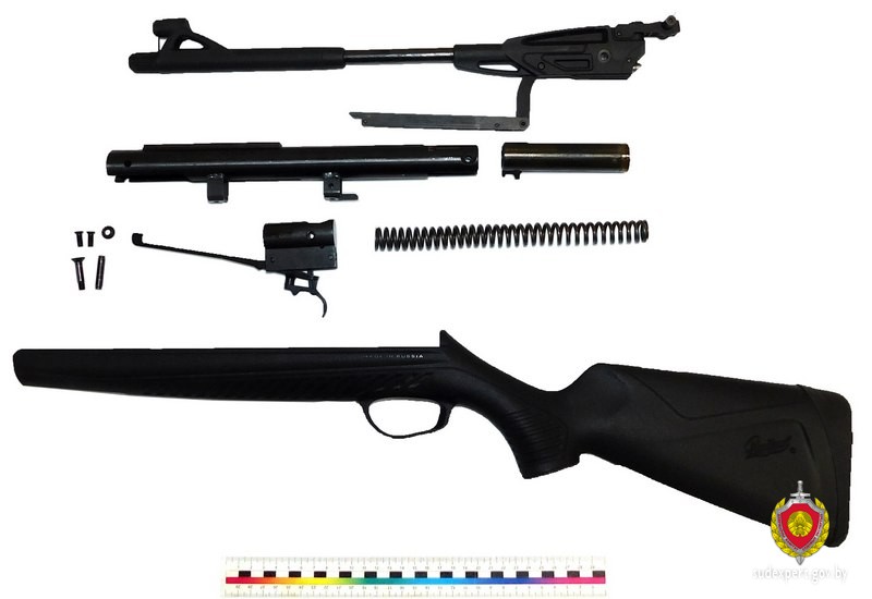 В Лунинецком районе мужчина случайно выстрелил себе в руку