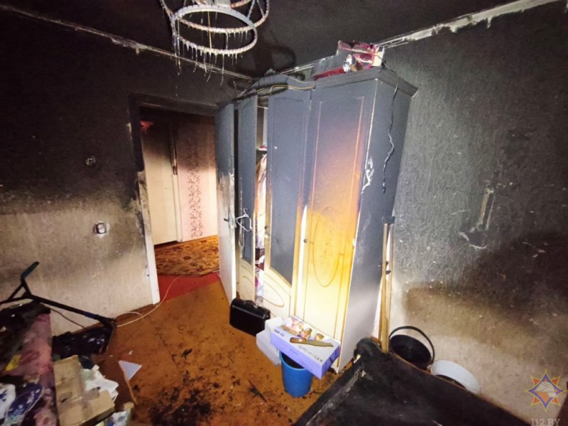 Пожар на седьмом этаже: в Пинске женщина чудом избежала трагедии