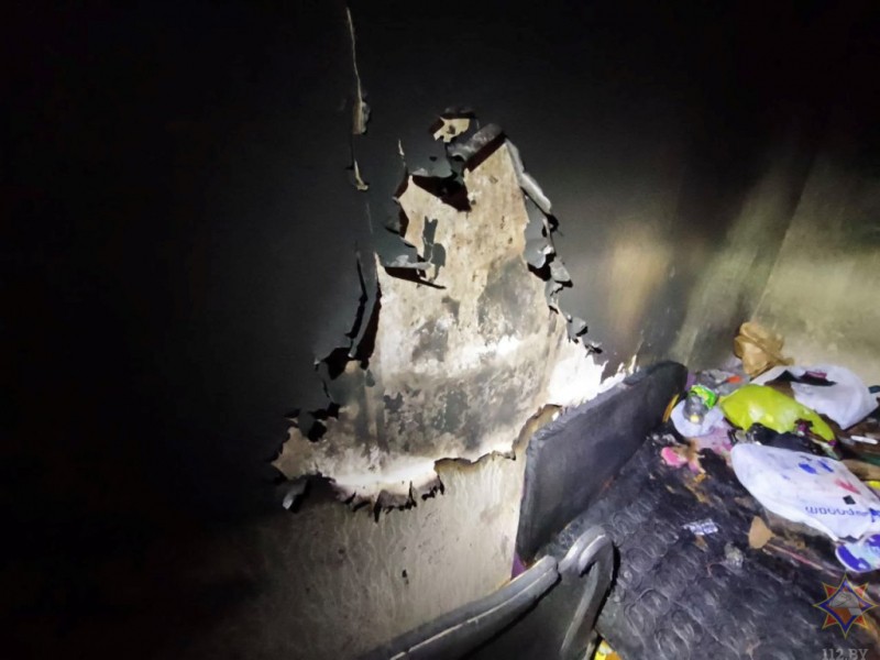 Пожар на седьмом этаже: в Пинске женщина чудом избежала трагедии