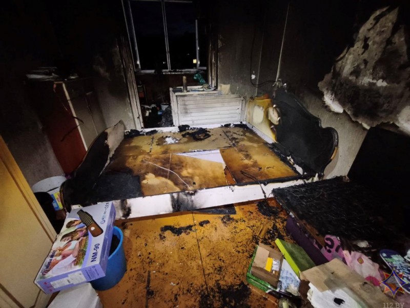 Пожар на седьмом этаже: в Пинске женщина чудом избежала трагедии