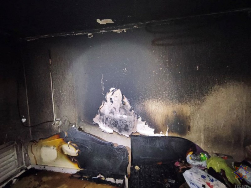 Пожар на седьмом этаже: в Пинске женщина чудом избежала трагедии