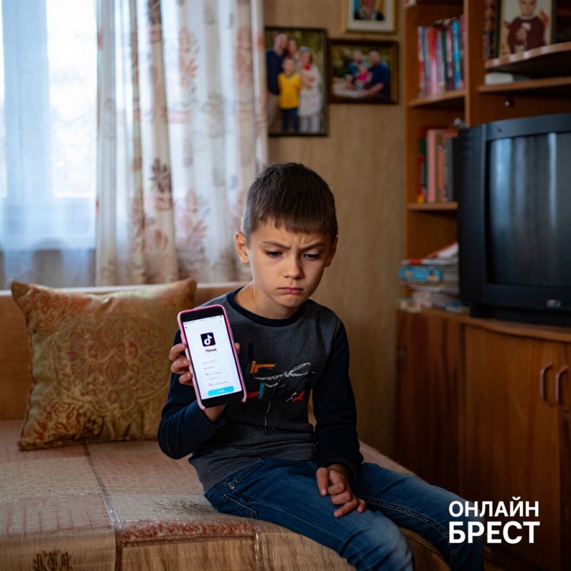 Школьник из Беларуси попался на уловку мошенников в TikTok Школьник из Беларуси попался на уловку мошенников в TikTok