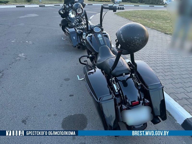 В Бресте столкнулись два Harley В Бресте столкнулись два Harley