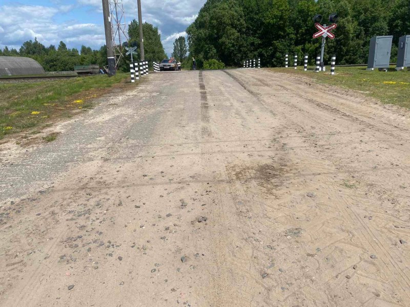 Трактор столкнулся с поездом в Дрогичинском районе Трактор столкнулся с поездом в Дрогичинском районе