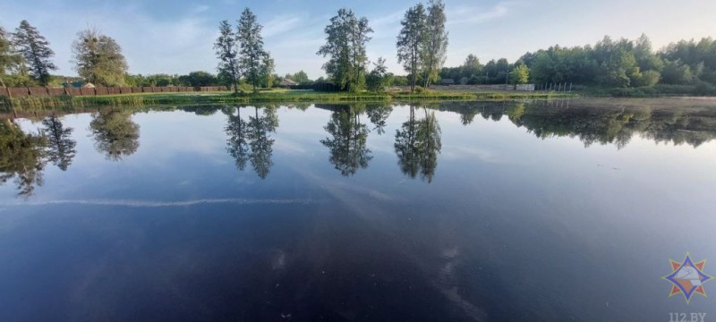 В Дрогичинском районе перевернулась лодка с тремя людьми В Дрогичинском районе перевернулась лодка с тремя людьми