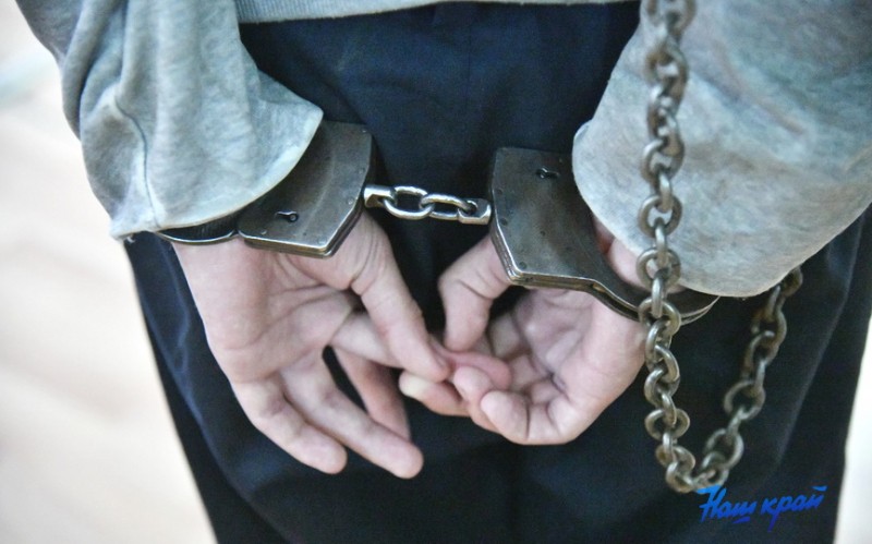 В Барановичах публично заключили под стражу учащегося колледжа В Барановичах публично заключили под стражу учащегося колледжа