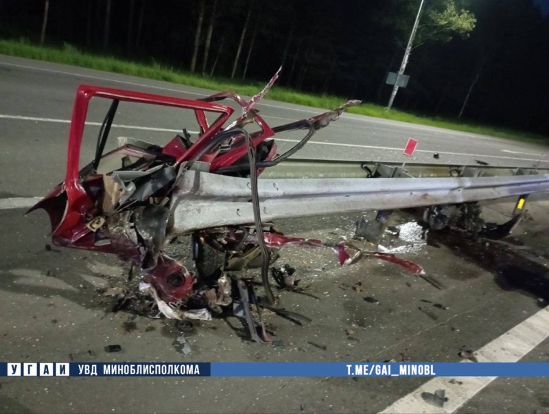 Взял машину без разрешения отца — в ДТП погиб 17-летний подросток