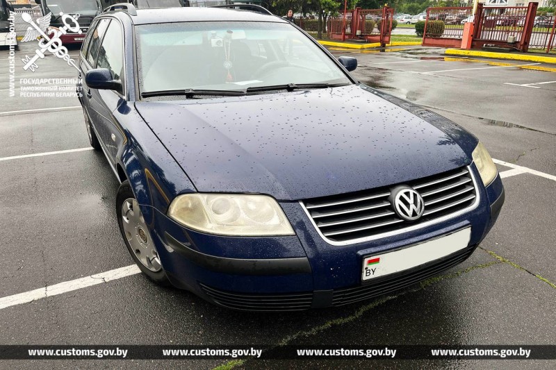 Брестские таможенники остановили машину, напичканную немаркированным элитным алкоголем