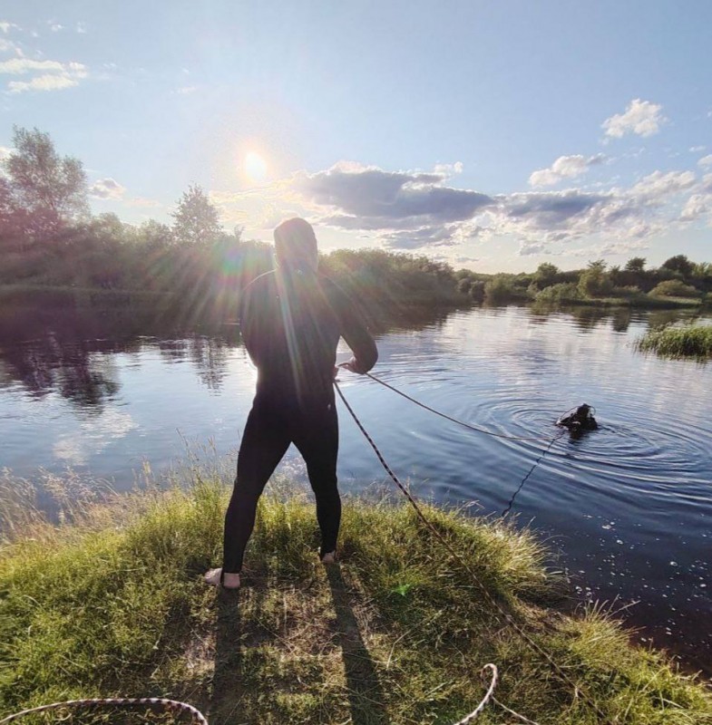 В Беларуси парень прыгнул в воду и погиб В Беларуси парень прыгнул в воду и погиб